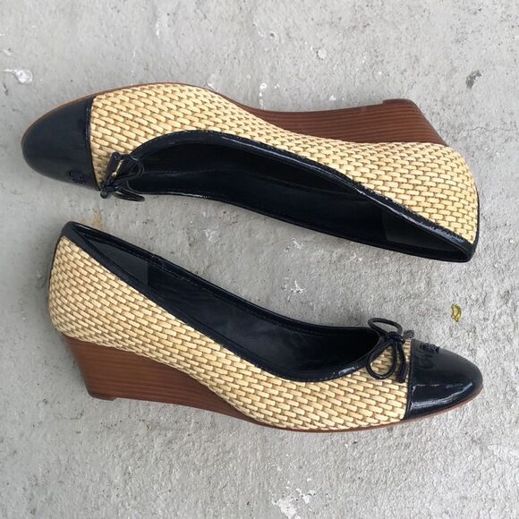 Tory Burch Cartherine Cap-Toe Raffia wedge - Picture 2 of 8